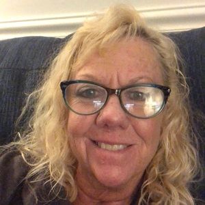 Meet your Posher, Monica